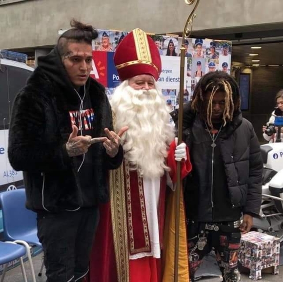 Plz do not comment offers - Picture 3 of 3